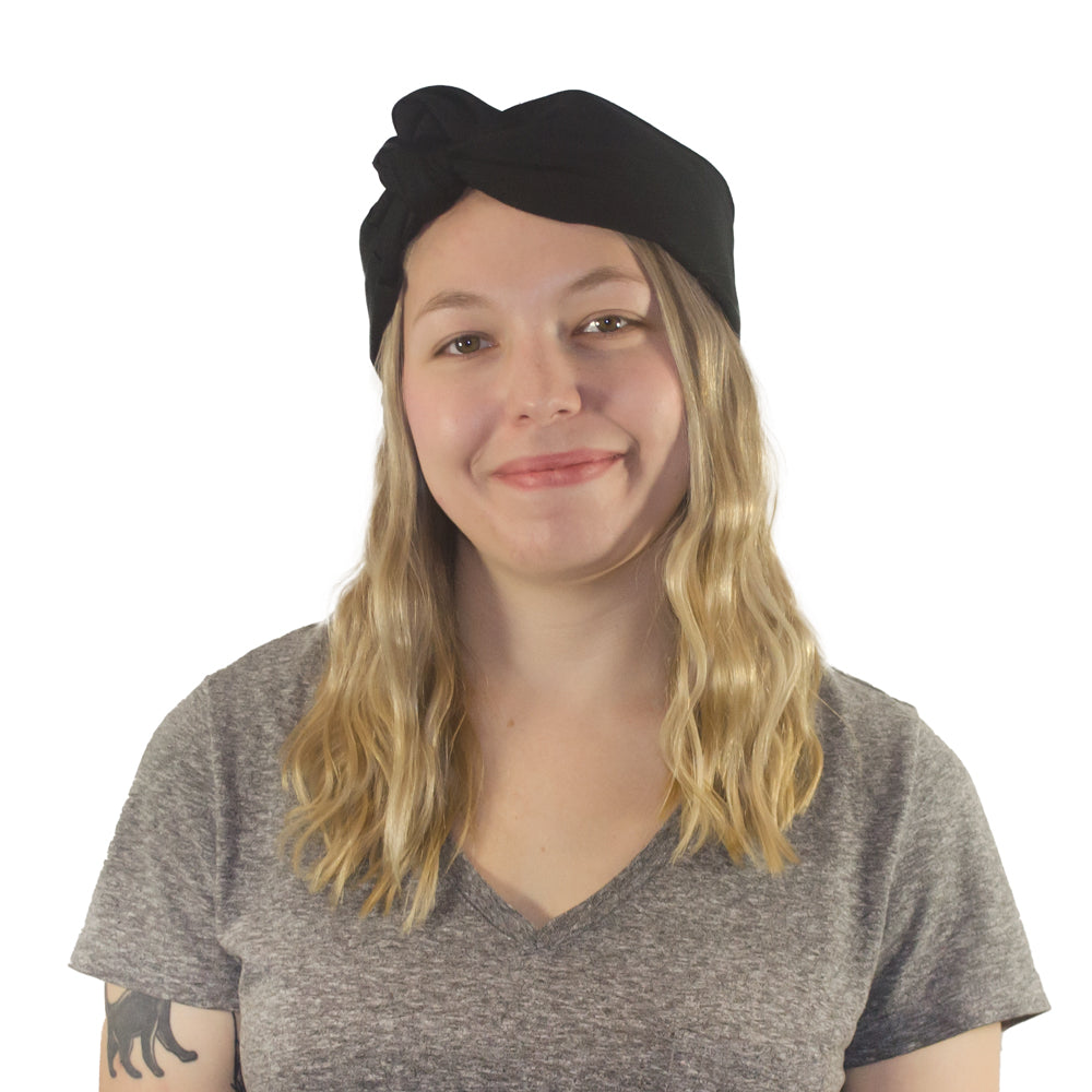 Woman wearing a black Deluxe Cooling Head Wrap with Cool58® Pack and gray shirt on a white background